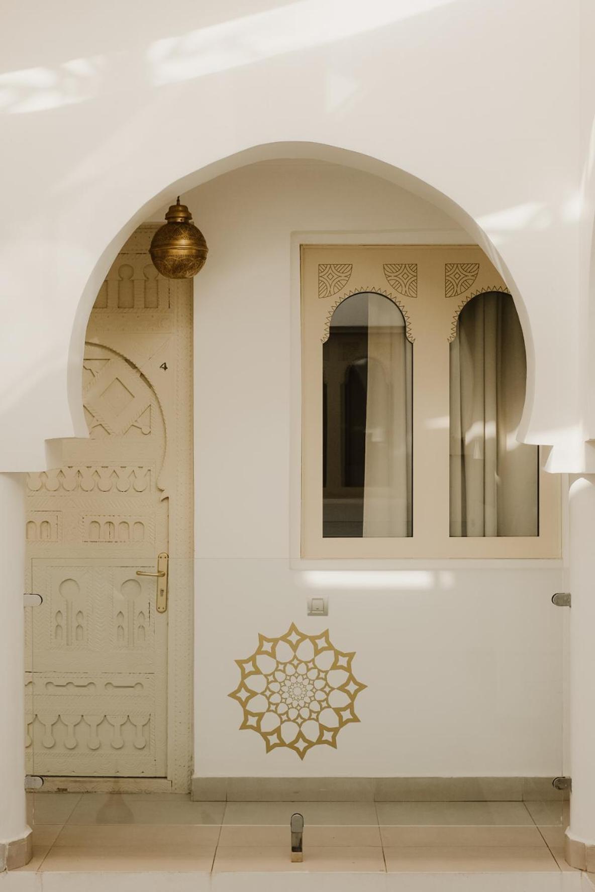 Riad Dar Blanche & Spa 马拉喀什 外观 照片